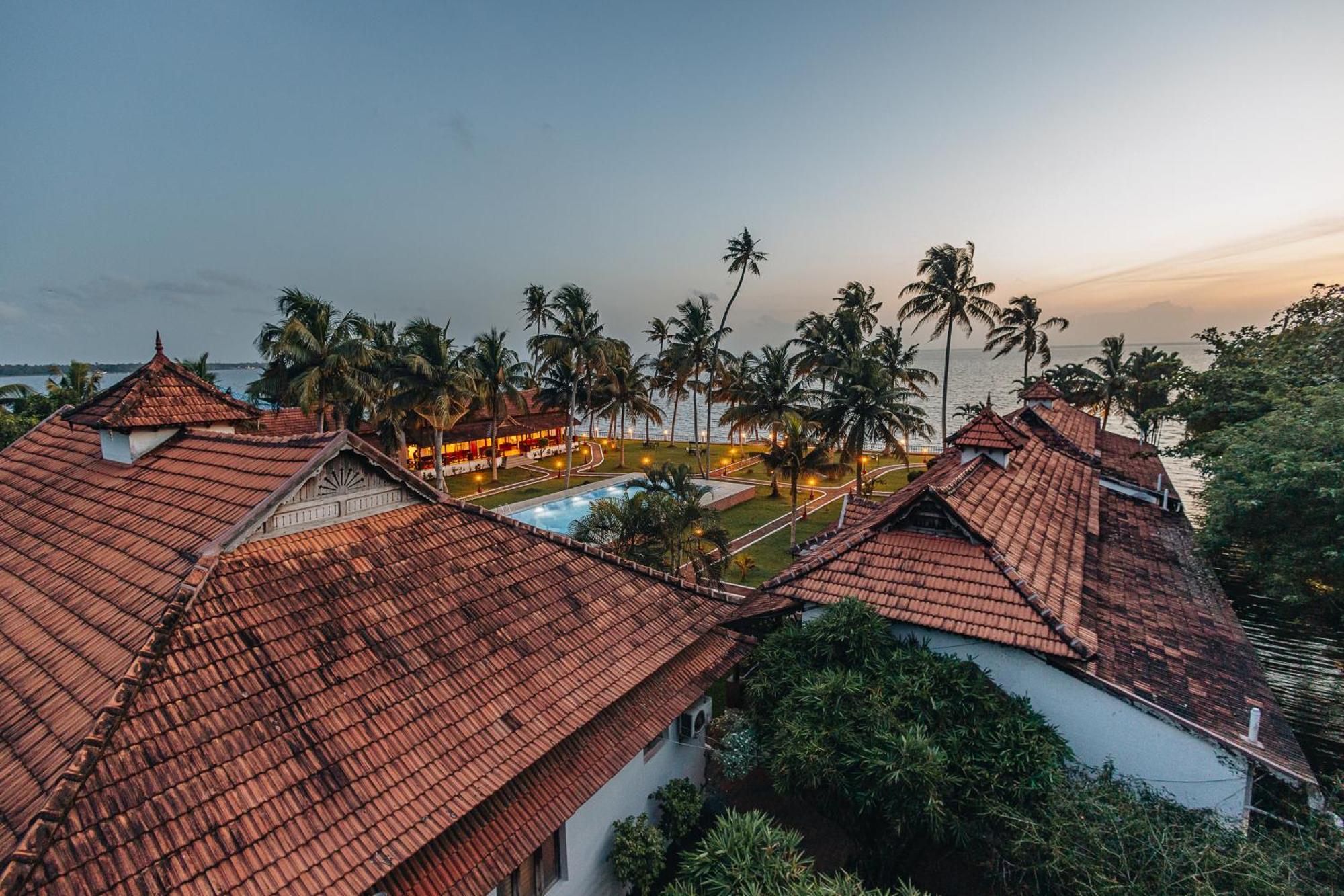 Cocobay Resort Kumarakom Esterno foto