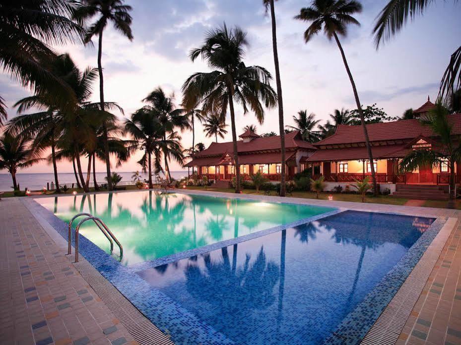 Cocobay Resort Kumarakom Esterno foto